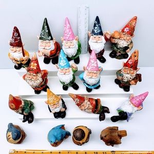 Garden Gnomes Collection B